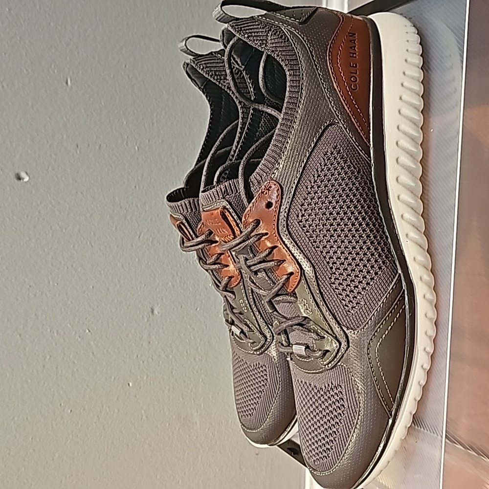 Cole haan grandmotion crafted sneaker